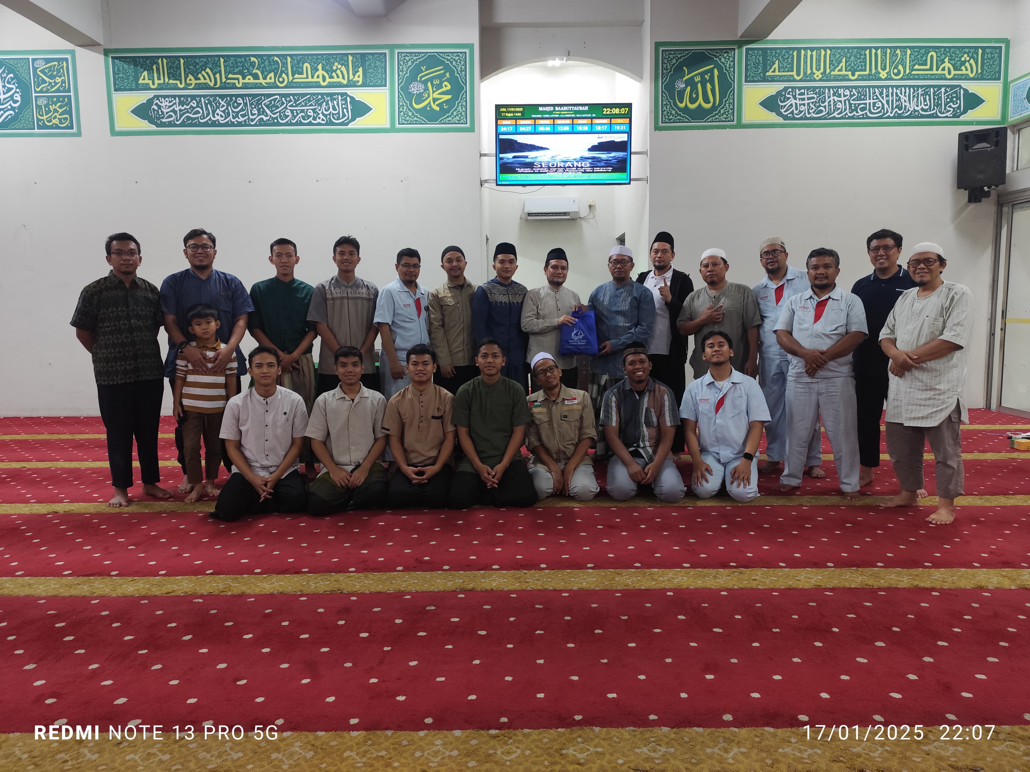 Foto Bersama Kegiatan Mabit January 2025