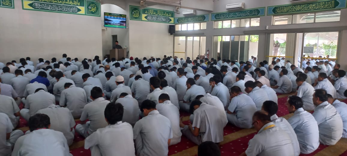 susana saat kajian bada dzuhur 