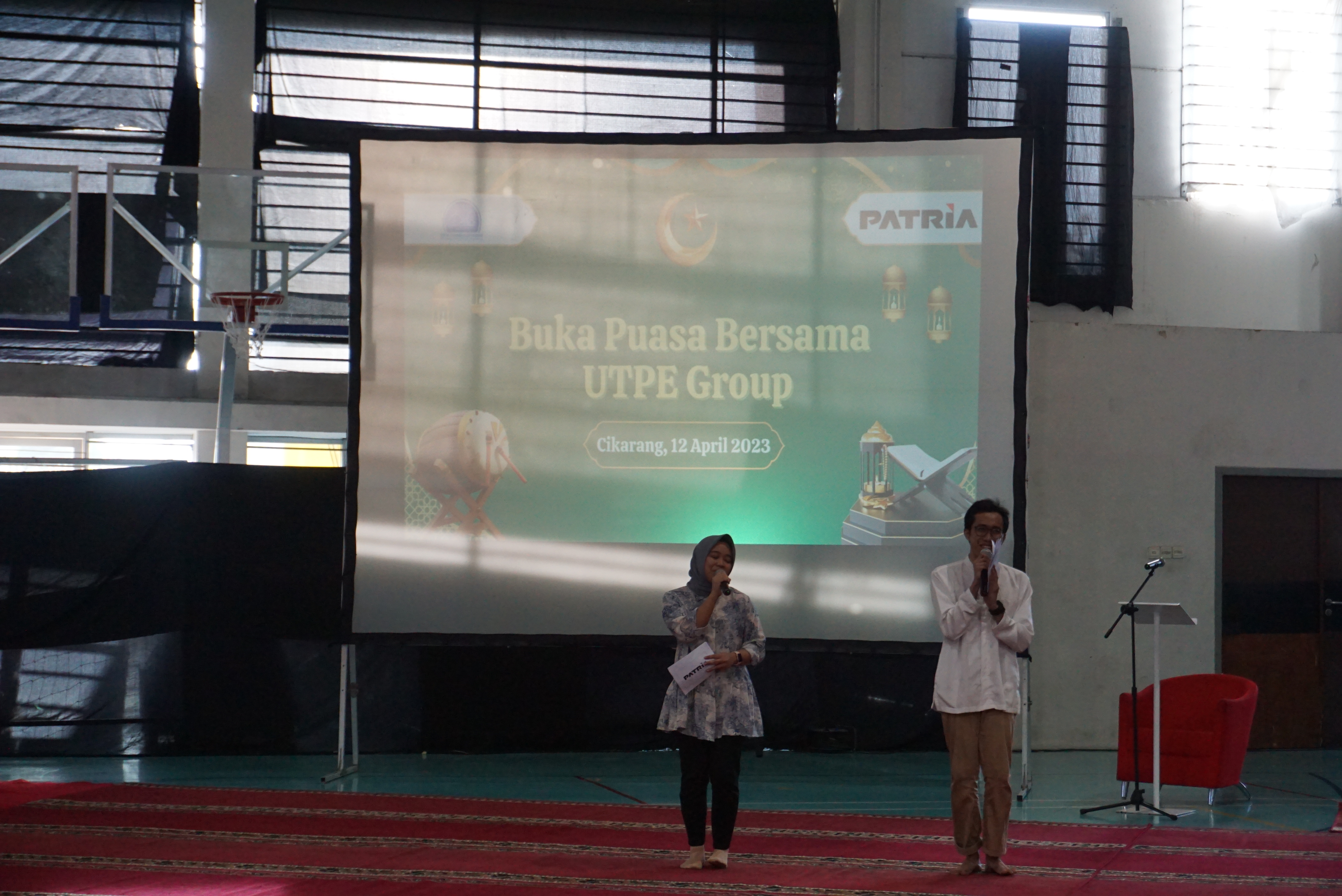 Acara dibuka oleh MC