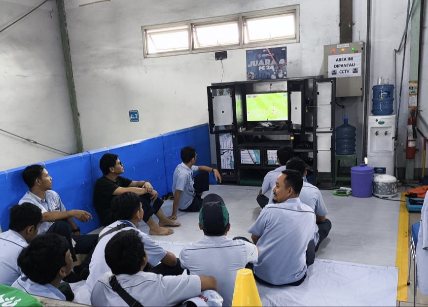 Nobar Timnas sebelum Bukber