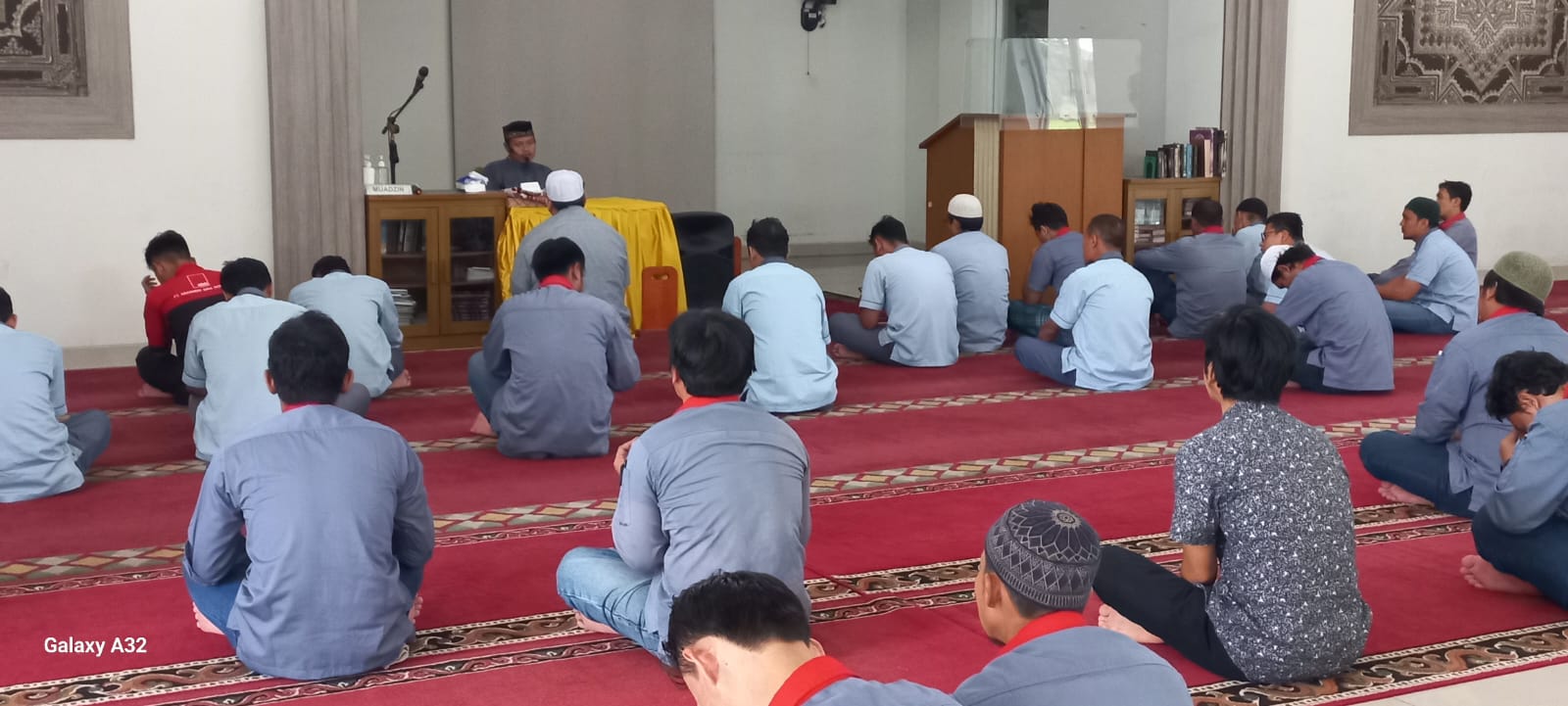 Suasana Kajian Dhuhur Selasa, 5 Ramadhan 1444 H